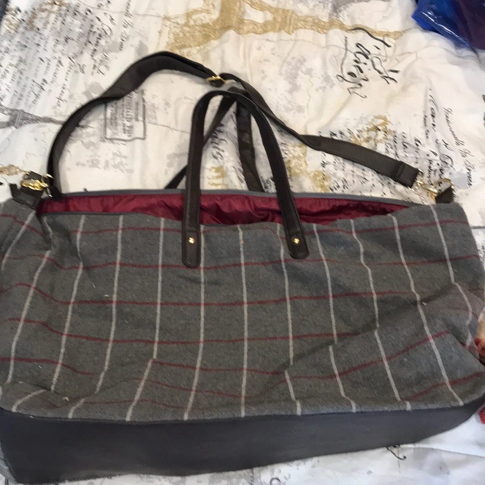 Weekender tote bag